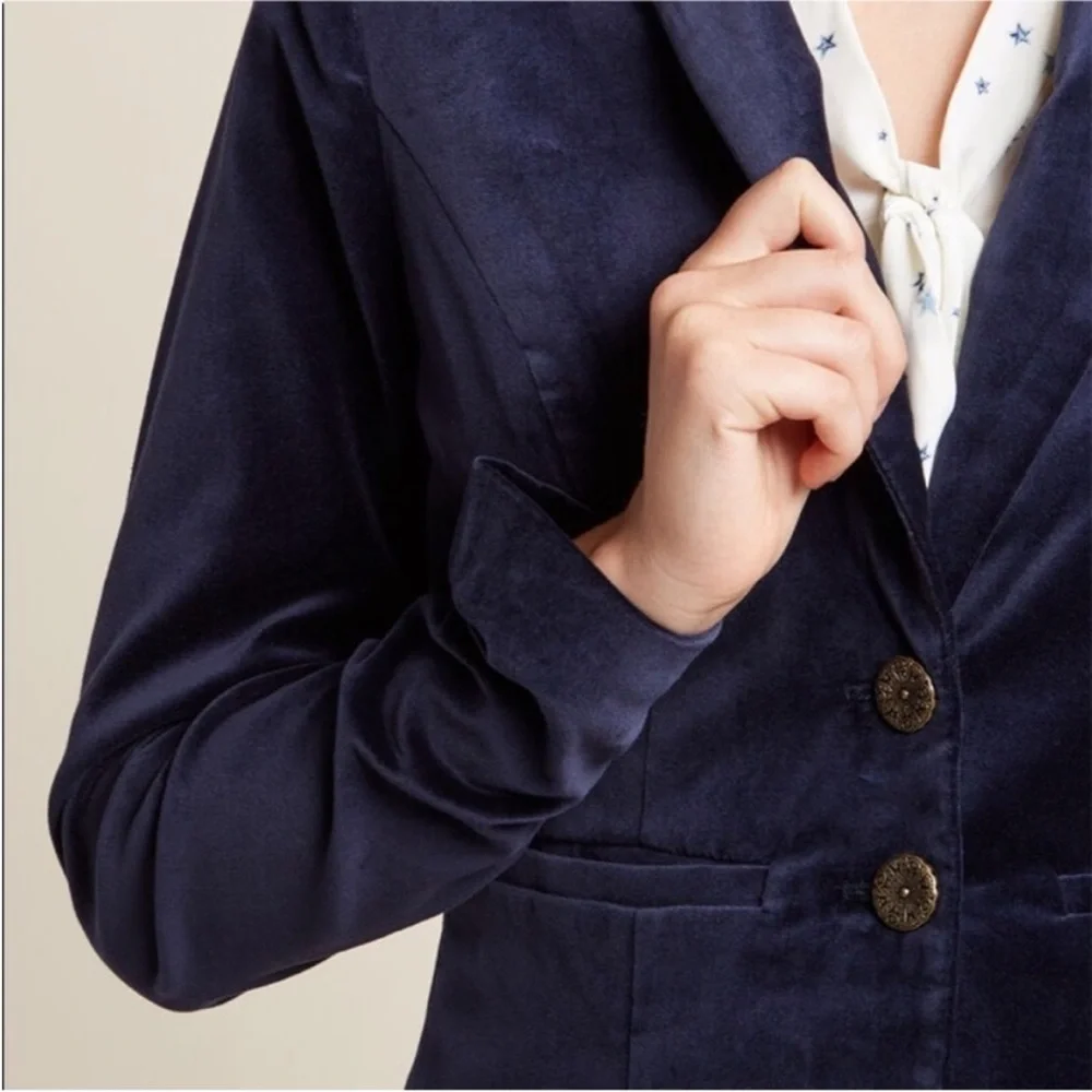 Modcloth Velvet Executive Two Button Blazer Size S NEW - Picture 9 of 10